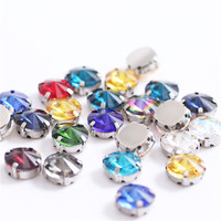 Composants de mode durable : Strass en verre cristal à coudre, sans plomb, à dos plat, avec griffes de fixation satellite et 16 facettes
