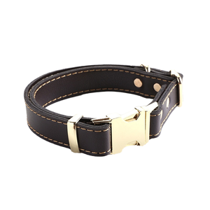<span class=keywords><strong>Collar</strong></span> de perro de piel de vaca real de patrón sólido con cierre de botón <span class=keywords><strong>Collar</strong></span> de hebilla acolchado para mascotas suministros personalizables para mascotas - Product Image 2