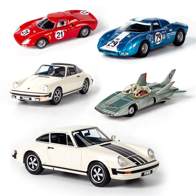 OEM/ODM 1:43 Resin Die Cast Vehicles Cars for High Quality Collectible Gift Wheels Movable Car Ornament Home Decoration