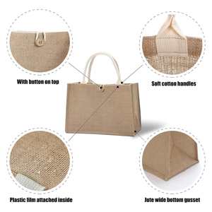 Sacs de shopping en toile de jute laminée avec fermeture à bouton en bois, sacs cadeaux écologiques réutilisables, sacs à main en jute vierges avec votre logo - Product Image 3