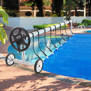 Enrouleur de couverture de <span class=keywords><strong>piscine</strong></span> au sol en PVC pour piscines extérieures Enrouleur de couverture de filet pour piscines hors sol - Product Image 1