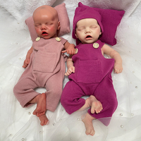 Poupée Bébé Nouveau-né Flexible de 45 cm, Corps Souple en Silicone Platine, Fille Reborn Réaliste Noire Endormie, Prend les Sucettes