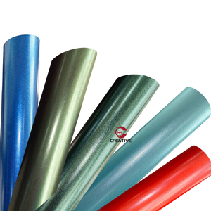 Rouleau de vinyle électrique violet bleu rouge mat électro noir PET <span class=keywords><strong>Film</strong></span> de changement de couleur auto-adhésif pour carrosserie de voiture <span class=keywords><strong>Film</strong></span> anti-rayures - Product Image 1
