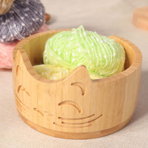 Bol de rangement pour fil en bois portable écologique de qualité supérieure, finition lisse durable, porte-fil en bois pour le tricot à la main en DIY - Product Image 5