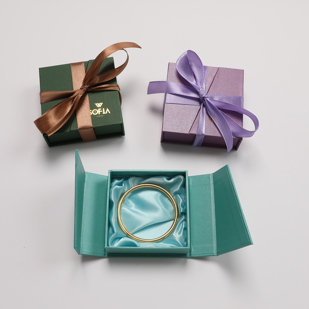 Blue+satin fabric
