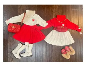 热销秋冬女婴服装儿童情人节套装2件套上衣 + 裙子学步女童套装套装
