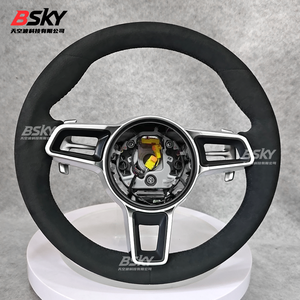Volante Personalizzato in Pelle Scamosciata Aggiornato per Porsche Panamera Macan Cayenne Taycan 911 718 997 958 981 987 - Product Image 6