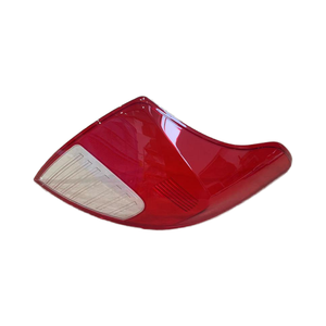 Para <span class=keywords><strong>Nissan</strong></span> <span class=keywords><strong>Versa</strong></span> Sunny 2012-2014 Luz de cubierta de lámpara trasera con lente roja Reemplazo/Reparación de nueva condición - Product Image 1