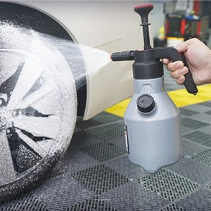 Pistolet pulvérisateur haute pression en plastique gris pour lavage de voiture, type arrosoir à jet de brouillard - Product Image 1