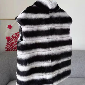 Rayure <span class=keywords><strong>Noir</strong></span> <span class=keywords><strong>et</strong></span> <span class=keywords><strong>Blanc</strong></span> Vêtements D'hiver Totoro Couleur Rex Fourrure De Lapin <span class=keywords><strong>Gilet</strong></span> Court avec Col Montant - Product Image 2