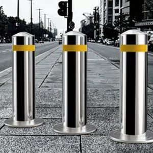 OEM İç/Dış Mekan Metal Paslanmaz Çelik Güvenlik Delineği Trafik Bariyeri Çarpma Koruması Gümüş 90CM 7.6CM Su Doldurulabilir Hayır - Product Image 4