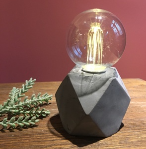 Newwish – <span class=keywords><strong>lampe</strong></span> de table LED avec ampoule <span class=keywords><strong>edison</strong></span> G80 suspendue avec base en ciment portable, éclairage de table - Product Image 1