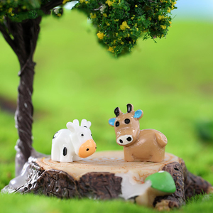 Simulated Cattle <b>Cow</b> Resin Figurine Miniatures Mini Animal Ox Charm <b>Ornaments</b> for Landscape Decorations DIY Accessories - Product Image 3