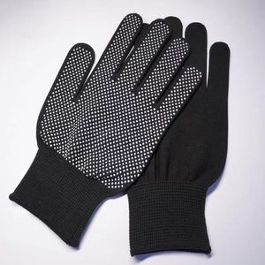 ถุงมือไนลอนสำหรับจ่ายของเหลว น้ำหนักเบาและยืดหยุ่น ถุงมือป้องกันมือเพื่อความปลอดภัย - Product Image 6