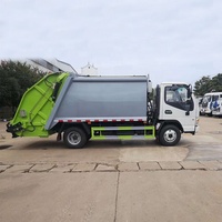 Camion à ordures de compacteur de JAC 5 CBM camion à ordures de compression 4x2 camion à ordures d'emballeur d'ordures