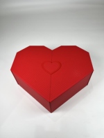Boîte cadeau rigide en forme de cœur rouge personnalisée avec un design de ligne métallique pour la Saint-Valentin, mariage, emballage de chocolat, bijoux