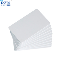 Carte à puce imprimable NFC CR80 13.56Mhz NTAG 213 Carte en PVC blanc vierge de 144 octets