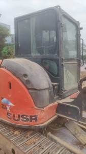 Miniexcavadora Usada Hitachi ZX55USR de 5.5 Toneladas, Motor PLC, Lista para Enviar, Bomba Hidráulica, Rodamiento, Caja de Cambios, Motor de Engranajes - Product Image 5