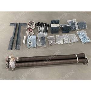 <span class=keywords><strong>Porte</strong></span> <span class=keywords><strong>de</strong></span> <span class=keywords><strong>garage</strong></span> sectionnelle moderne en acier 16x7 à double battant coulissant isolée avec <span class=keywords><strong>petite</strong></span> fenêtre <span class=keywords><strong>pour</strong></span> villa, antivol - Product Image 3