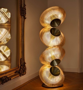 Lampadaire Sculptural Spirale Moderne Doré en Fibre de Verre et Laiton, Luminaire sur Pied LED de Luxe, Étanche, Haute Luminosité pour - Product Image 2