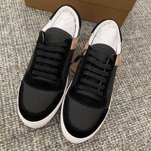 Vente en gros de nouvelles chaussures de skate rétro décontractées pour hommes, de marque, élégantes et luxueuses, et de chaussures de sport classiques pour la marche. - Product Image 2