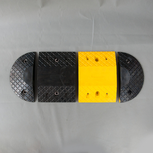 Bosse en caoutchouc portative de voiture de <span class=keywords><strong>vitesse</strong></span> de rampe de bordure d'allée de route pour le protecteur de sécurité - Product Image 6
