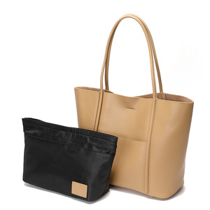 Sacs à main de luxe personnalisés en gros pour femmes, grande capacité, en cuir véritable, sacs fourre-tout et sacs à bandoulière en cuir pour femmes, en <span class=keywords><strong>vente</strong></span> - Product Image 4
