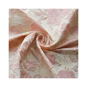 新款设计100% 涤纶编织定制时尚3D粉色花纱染色锦缎提花面料连衣裙
