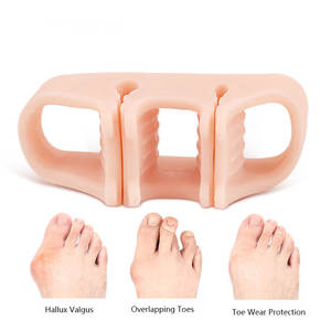 Vente en gros d'usine Nouvelle arrivée Tongs à trois trous Séparateur d'orteils Pantoufles Sandales Clip Pads <span class=keywords><strong>Hallux</strong></span> <span class=keywords><strong>Valgus</strong></span> Séparateur de chevauchement des orteils - Product Image 4