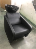 Chaise de luxe moderne noire pour salon de lavage et shampoing
