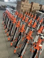 Trépied télescopique en aluminium de niveau de laser d'ascenseur avec la charge élevée antidérapante d'orteil de chaîne