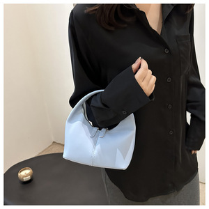 New Luxury Designer Women's Messenger Purse <strong>Handbag</strong> Soft Skin Single Strap Zip Closure Portable Polyester PU for <strong>Summer</strong> - Product Image 2