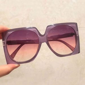 Lunettes de soleil surdimensionnées rétro colorées à logo personnalisé, UV400, monture carrée, pour femmes - Product Image 4