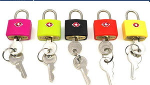 <span class=keywords><strong>Cadenas</strong></span> de bagage de petite taille de haute qualité, <span class=keywords><strong>prix</strong></span> de gros, <span class=keywords><strong>TSA</strong></span> 25 mm, couverture en ABS, avec 2 clés en laiton, haute sécurité - Product Image 6