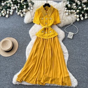 Robe plissée élégante chic française de qualité supérieure, couleur personnalisée, avec empiècements en dentelle, pour femmes - Product Image 1