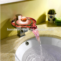 Lavabo contemporain lumières LED robinet de salle de bain robinet d'évier thermostatique européen bassin de capteur de température chaud froid