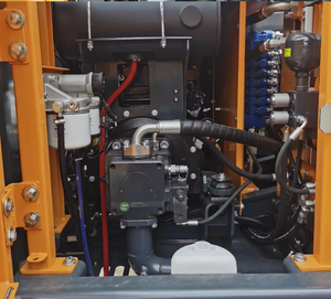 Promotion à durée limitée : Mini-excavatrice sur chenilles Hyundai HX80G HX60G d'origine coréenne, presque neuve, à vendre. - Product Image 4