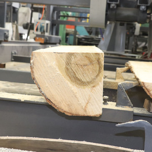 Scie à angle à double lame pour le traitement du bois carré et des planches de parquet - Product Image 2