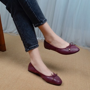 Nuevo Modelo 2026 Zapatos Planos de Mujer con Suela Blanda, Estilo Slip-On, Tipo Egg Roll, Negros, Versátiles, de Punta Baja, con Lazo, Cómodos, para Comercio Transfronterizo - Product Image 1