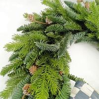 Karangan Bunga Natal Buatan Pabrik Grosir, Dekorasi Karangan Bunga Pinus Nobelson, Dekorasi Jendela