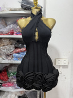 Robe mini élégante rouge à col halter, sexy, courte, moulante, pour club, avec bordure en dentelle et ourlet à fleurs 3D