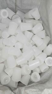 Fabricantes Spot Parafina Materias primas Semirrefinado No. 60 Cera de parafina Vela industrial Especial CAS 8002-74-2 - Product Image 3