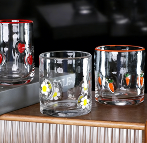 <span class=keywords><strong>Taza</strong></span> de <span class=keywords><strong>cristal</strong></span> creativa, parche bonito, contorno multicolor, corazón de crisantemo pequeño, decoración navideña, <span class=keywords><strong>taza</strong></span> de bebida fría gruesa - Product Image 1
