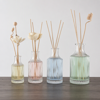 Bouteilles de diffuseur à roseaux en verre cylindriques cannelées verticales de luxe 60ml 100ml 150ml 250ml, emballage personnalisable, flacons de parfum vides