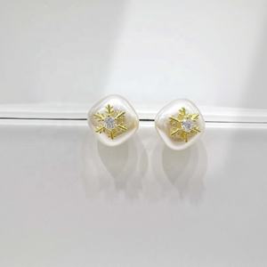 Boucles d'oreilles en argent sterling 925, petites boucles d'oreilles en forme de cœur, hypoallergéniques, pour filles, croix unique, délicates, vintage, perles. - Product Image 4