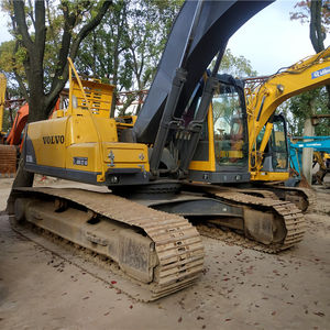 Excavadora de cadenas VOLVO EC210BLC de segunda mano, 5 toneladas, modelo 2016, marca Komatsu, bomba hidráulica Kyb, motor incluido. - Product Image 1