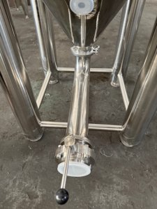 Cuve de Fermentation en Acier Inoxydable SS304/316 500L Certifiée CE pour Bière, Vin et Bioéthanol / Fermenteur Industriel - Product Image 6