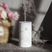 Nouveau Design Mini Portable Taille Cool Mist Car Aroma Diffuseur Aromathérapie Humidificateur À Ultrasons Innovant Fabriqué en Chine 0.4