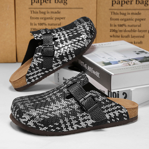 Sandales tendance en stock usine pour hommes et femmes, nouveau style, mules tressées, chaussures à la mode et tendance pour femmes - Product Image 3