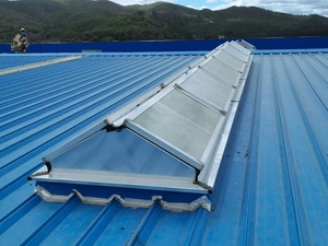 Lucernario Verticale Automatico Elettrico Modulare per Tetto Piano, Personalizzabile in Lega di Alluminio - Product Image 4